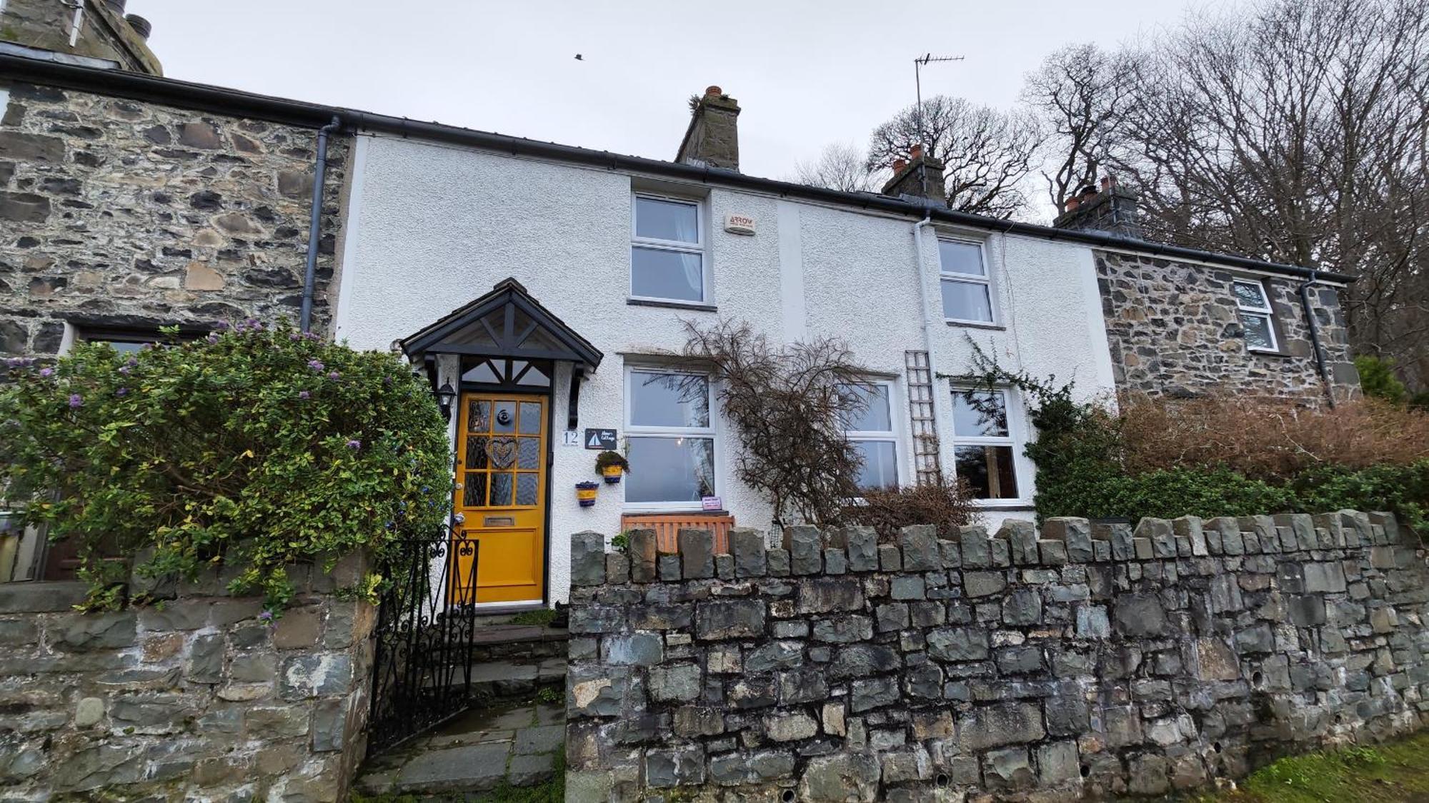 Fantastic Sea Views At Century'S Old Alma'S Cottage - Sleeps Up To 8 Guests Penmaen-mawr Buitenkant foto